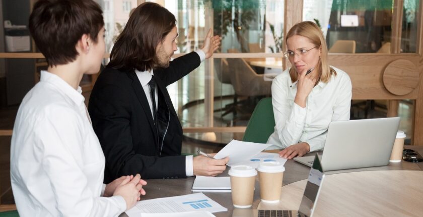 Harcèlement moral au travail : comment se défendre ?  